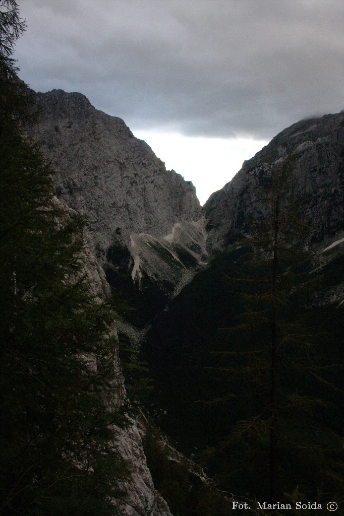 Przełęcz Luknja z Tomniškovej perci