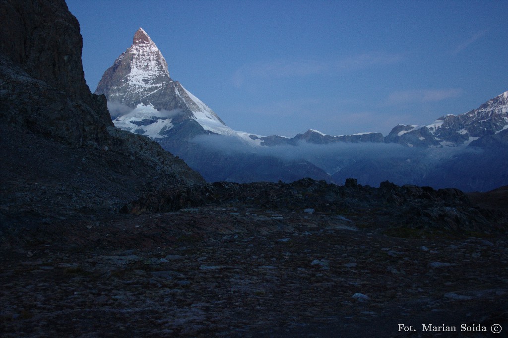 Matterhorn o wschodzie Słońca