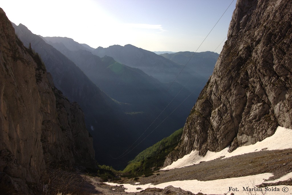 Zejście z Kokrskiej Przełęczy