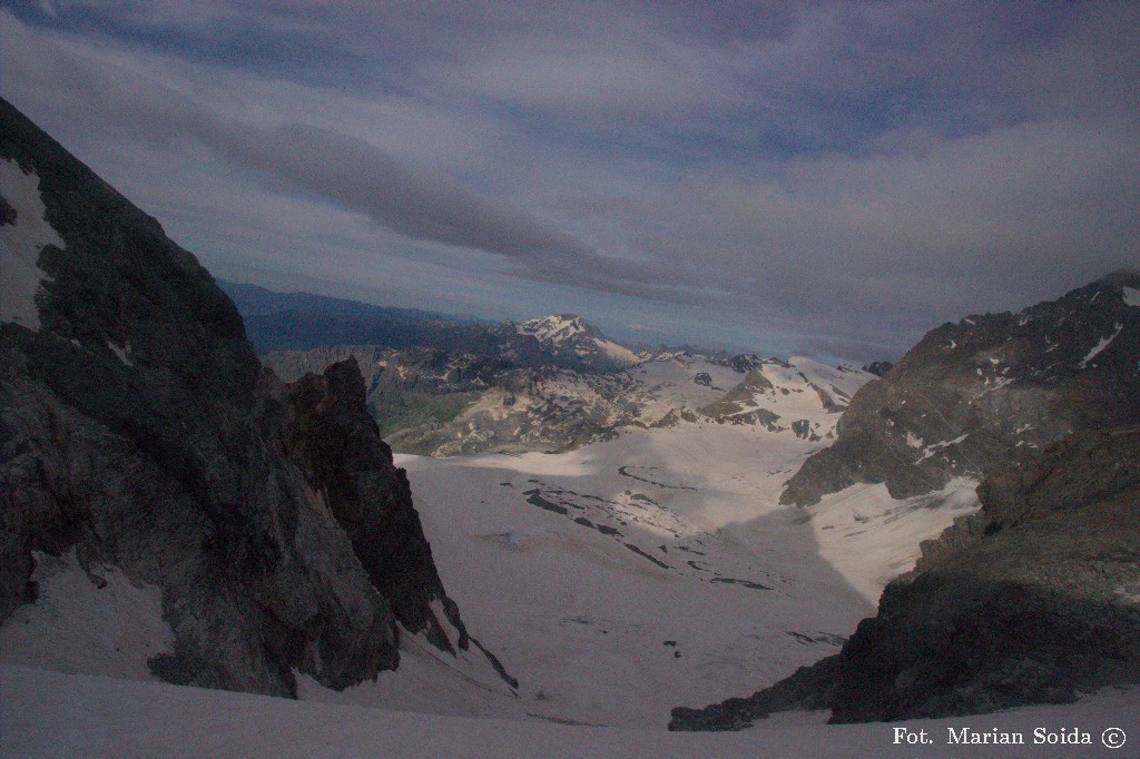 Widok na Monte Disgrazia z Canalode di Crast Agüzza