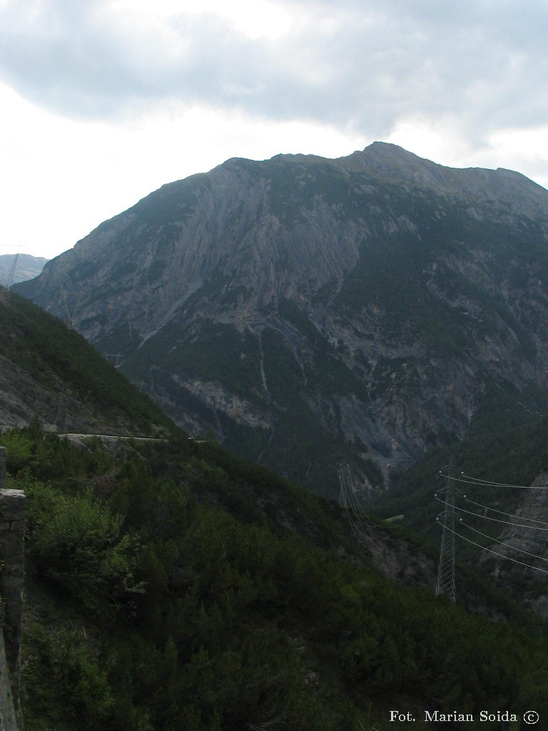 Droga na Passo di Stelvio (z góry)