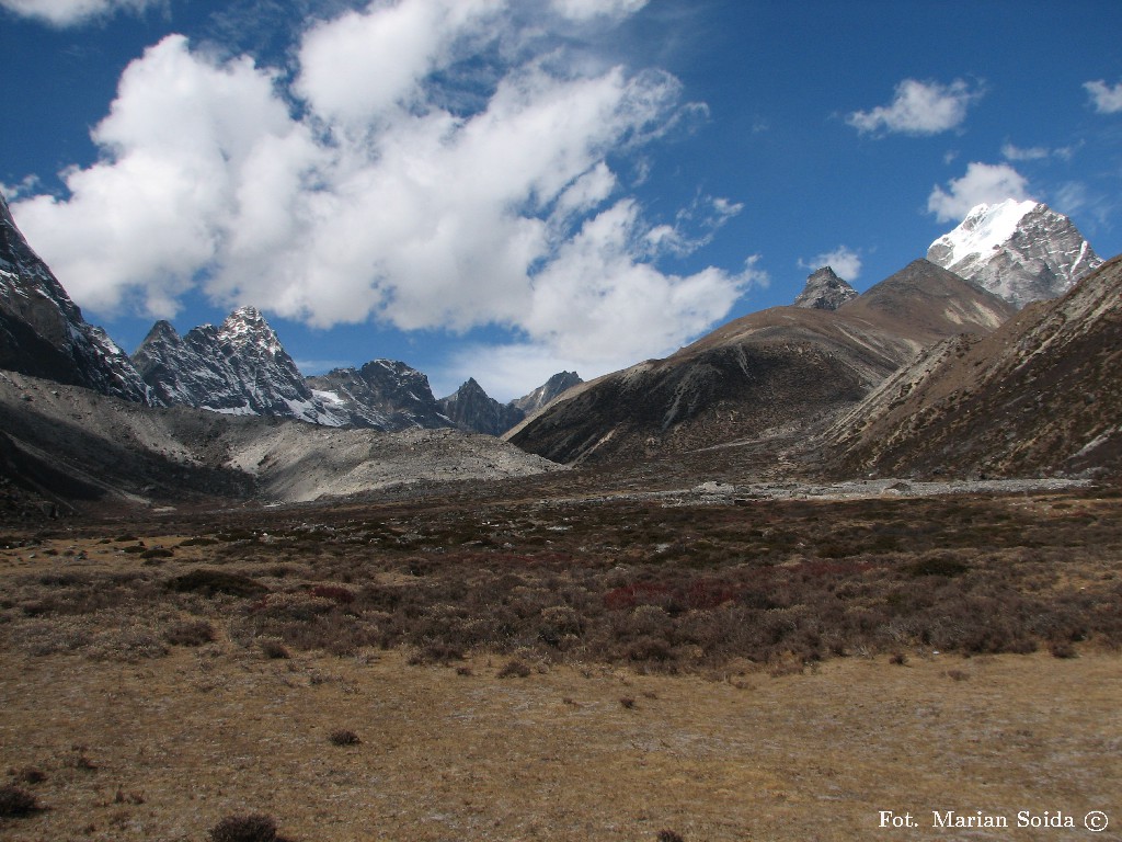 Dolina Chola Khola, Lobuche Peak (6145) z okolicy Pheriche