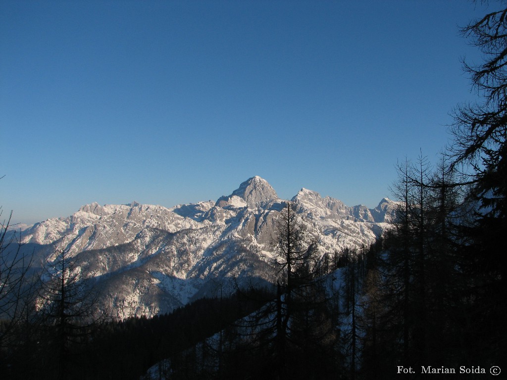 Mangrat i reszta Alp Julijskich spod Monte Prasnig