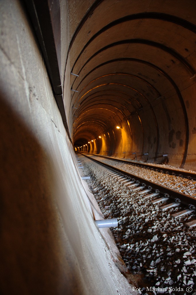 Tunel pod Przełęczą Łupkowską