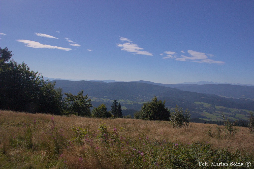 Krzystonów, Jasień, dalej Kudłoń i Tatry z Ćwilina