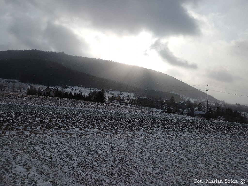 Modyń z parkingu pod Ostrą