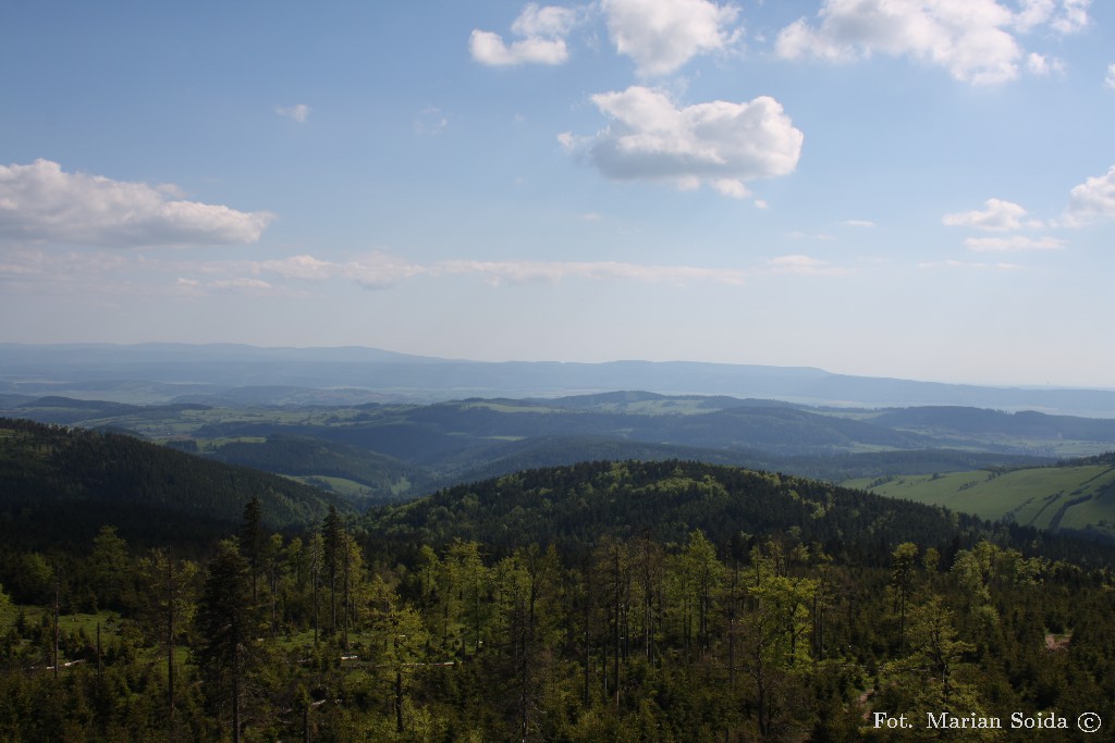 Wielka Sowa - widok na Góry Stołowe