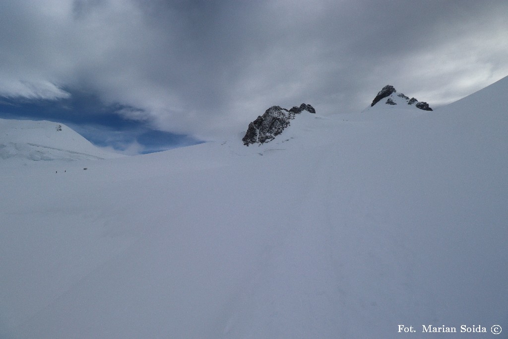 Balmenhorn i Schwarzhorn spod Przełęczy Vincent