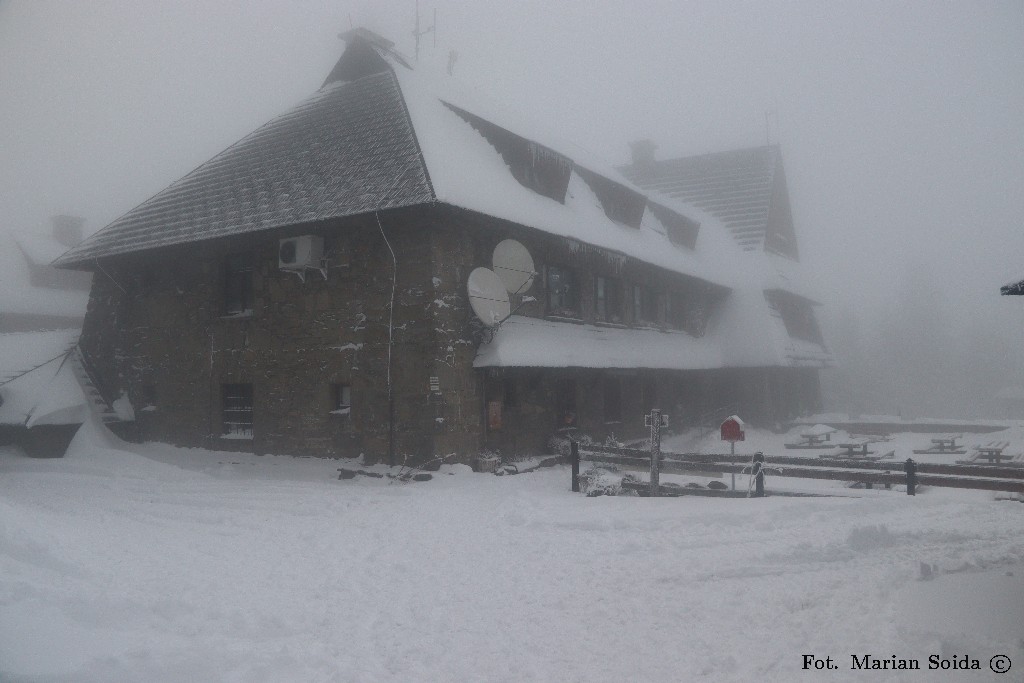 Schronisko pod Turbaczem