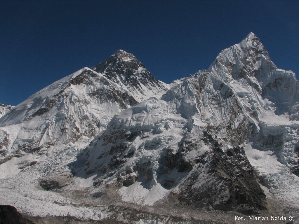 Everest (8848) i Nuptse (7855) z Kala Patthar (5640)