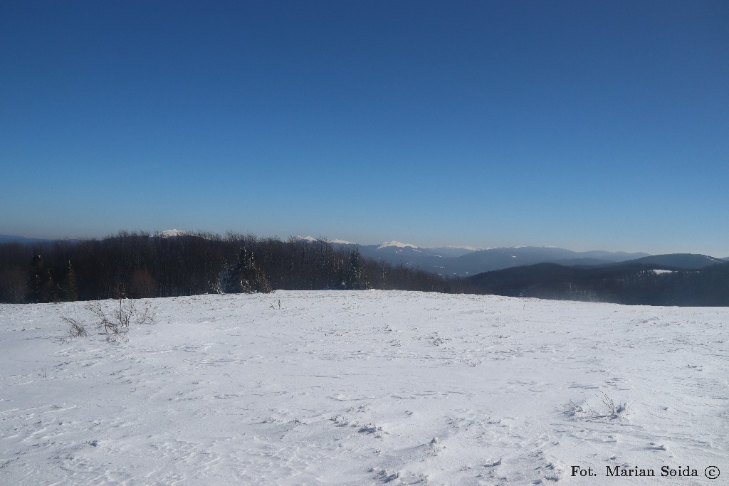 Nieśmiałe widoki na połoniny