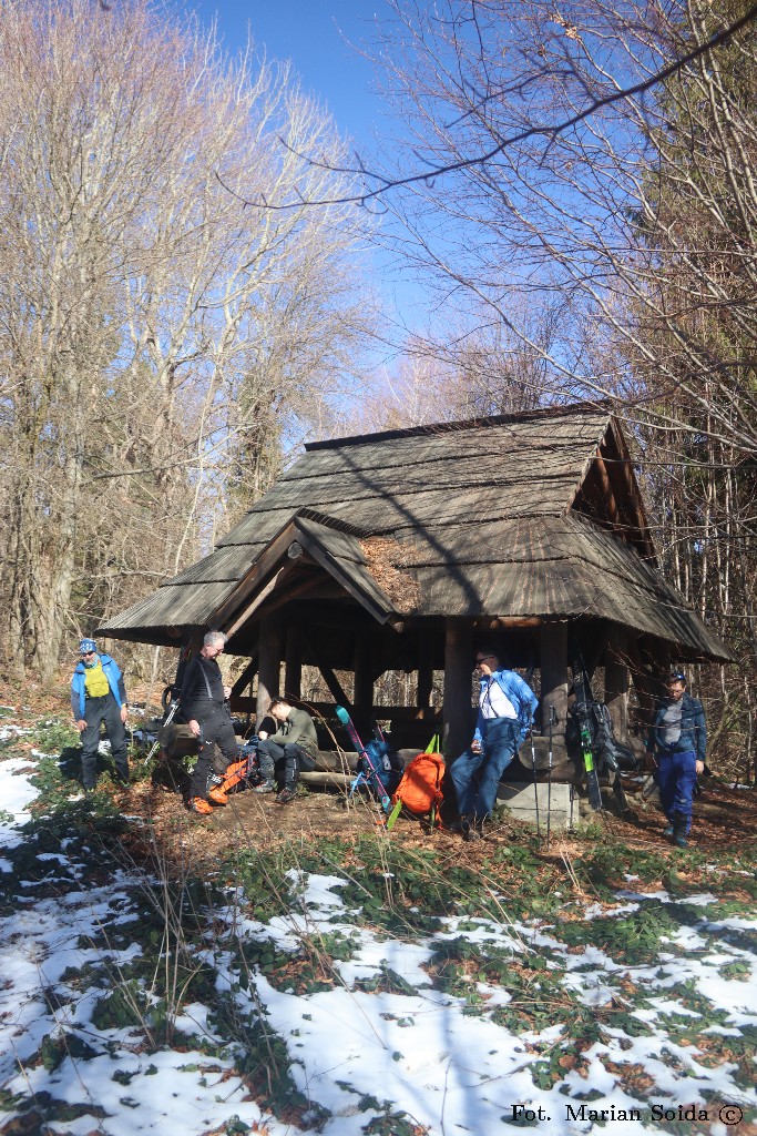 Kolejny dzien dajemy 'z buta' - aż pod Krysową