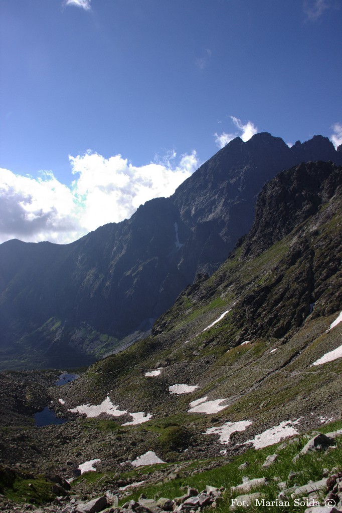 Jagnięca Dolina, Kieżmarski Szczyt spod Kołowej Przełęczy