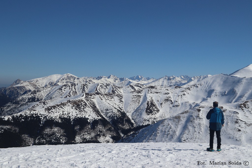 Widok z Rakonia na wschód