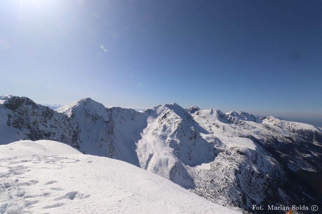 Widok z Wołowca na zachód
