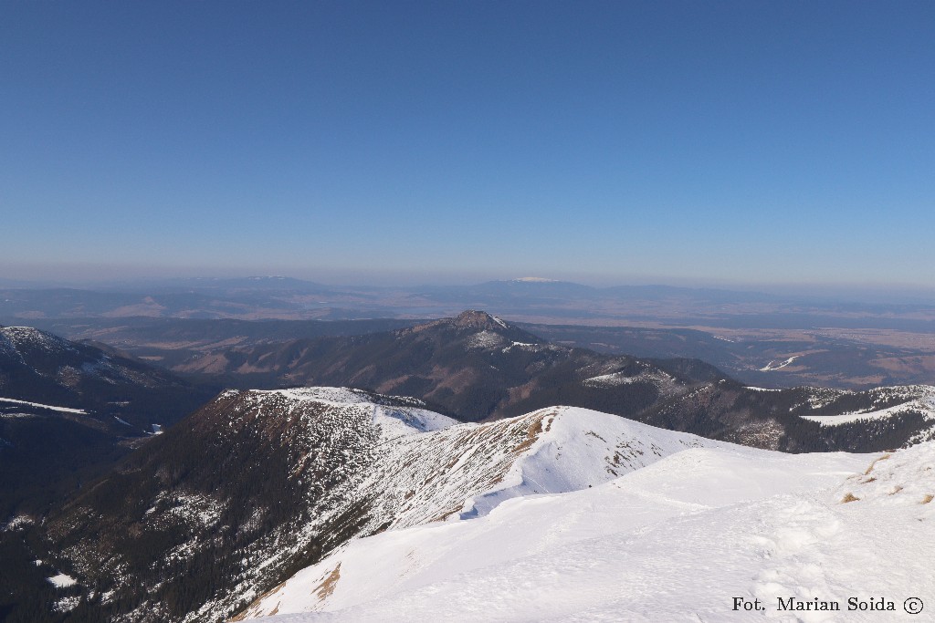 Widok z Wołowca na północ