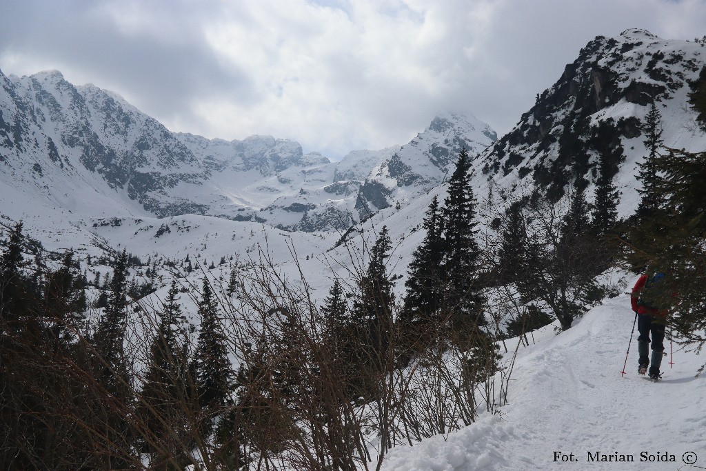 Klasyczny widok na otoczenie Czarnego Stawu Gąsienicowego