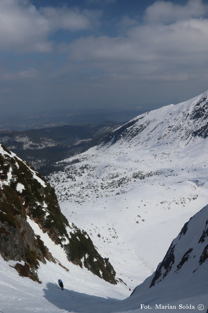 Droga podejścia żlebem na Karb