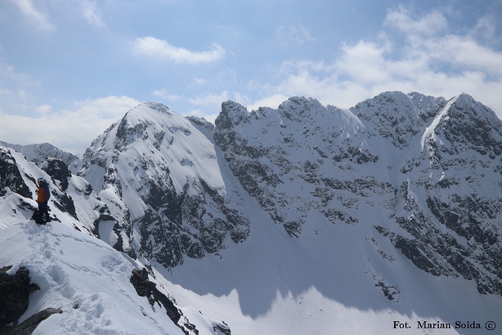 Zawratowa Turnia, Świnica z Kościelca